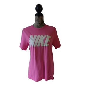 Nike Pink T-Shirt